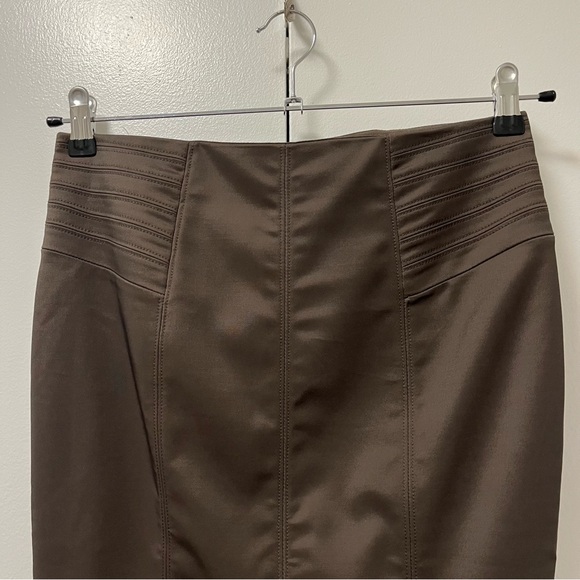 Vintage GUCCI khaki pencil skirt size 40 - Picture 4 of 12